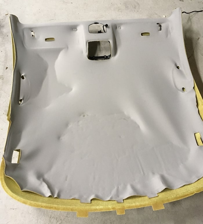 ルーフ天井材取り付け