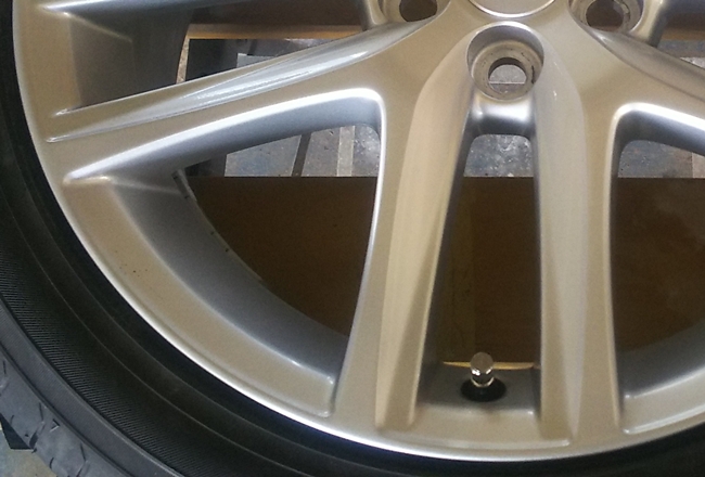 レクサスホイールガリ傷リペア後