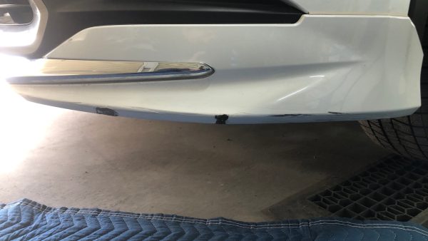 プリウスのフロントリップスポイラーの修理｜仙台市若林区